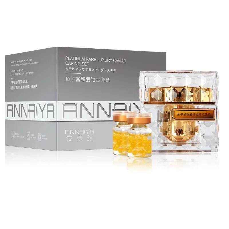 Anti-Aging Face Cream - แพลตตินัม เรียร์ ลักชัวรี คาเวียร์ แคร์ริ่ง เซ็ตครีมบำรุงผิวหน้าต่อต้านริ้วรอย
